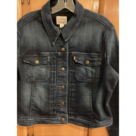 LEVI’S Women's Truckers Jean Jacket Size XL Blue Denim Snaps VGUC - Picture 3 of 12